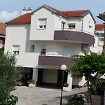Apartment In Brodarica With Sea View, Balcony, Air Conditioning, Wifi 5183-1