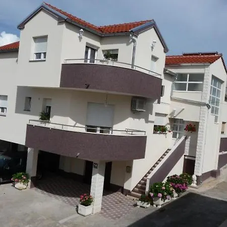 Apartamento In Brodarica With Sea View, Balcony, Air Conditioning, Wifi 5183-1 Šibenik