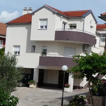 Apartment In Brodarica With Sea View, Balcony, Air Conditioning, Wifi 5183-1