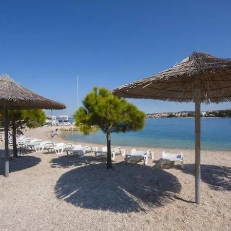 In Brodarica With Sea View, Balcony, Air Conditioning, Wifi 5183-1 Шибеник