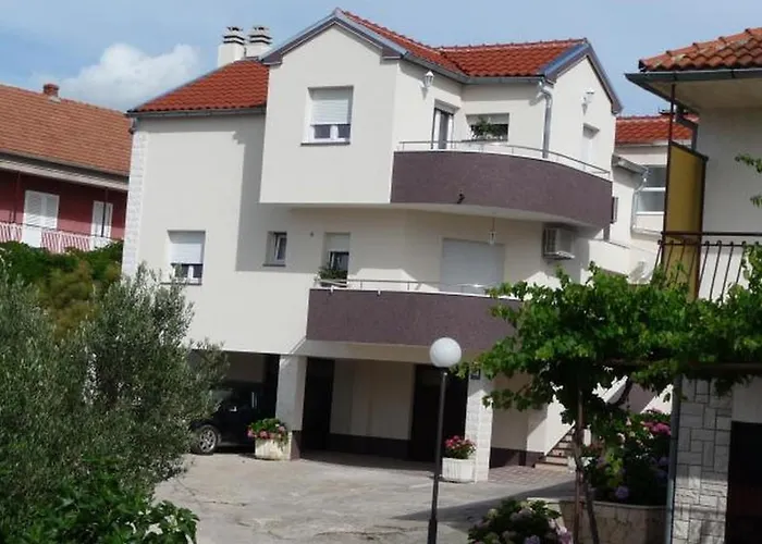 Апартаменты In Brodarica With Sea View, Balcony, Air Conditioning, Wifi 5183-1